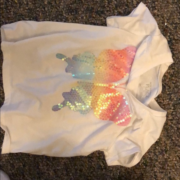 Children’s place tee shirt and Levi kids pants - Picture 1 of 5